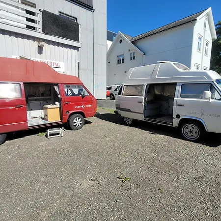 Youth- Vw-ostel, Lofoten Backyard, Good Only! מלון קפסולה