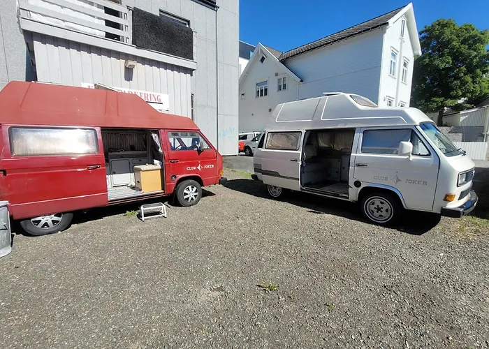 Youth- Vw-ostel, Lofoten Backyard, Good Only! 胶囊旅馆